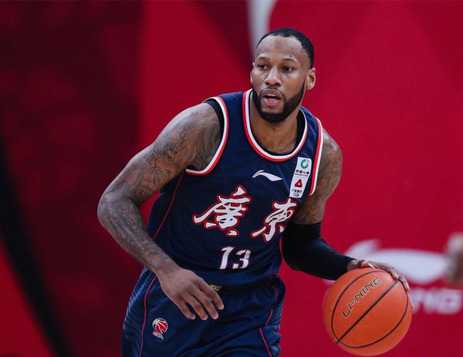 爱游戏中国站-国际比赛日广东宏远备战欧联山东男篮窗口期复出首秀，网友：哈登在勇士比赛中比分优势明显的简单介绍